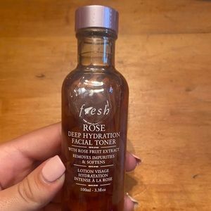 Fresh Rose Deep Hydration Toner